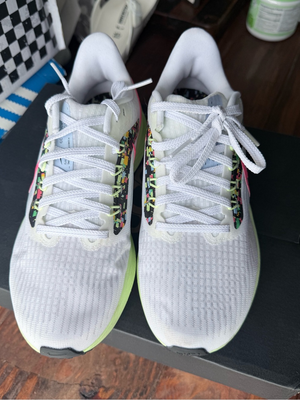 Nike Air Zoom Pegasus 39 View 4